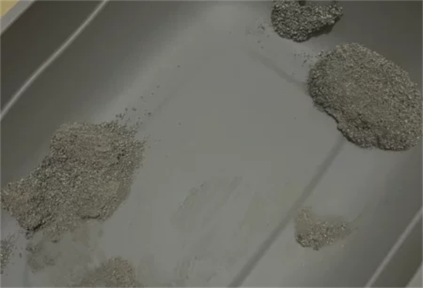 麻球说矿砂粘底 麻球说矿砂粘底