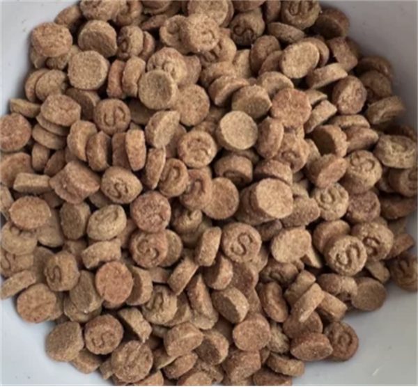 星宴草莓鸡猫粮测评 星宴草莓鸡猫粮测评