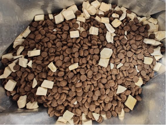 酥醒冻干双拼猫粮