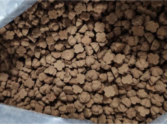 帕特鲜鸡乳鸽烘焙猫粮测评