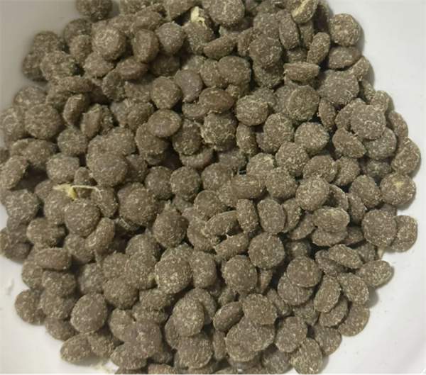 肉垫美毛亮肤猫粮