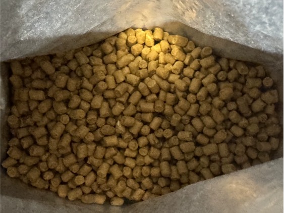 高爷家鲜蒸狗粮适口性好吗？