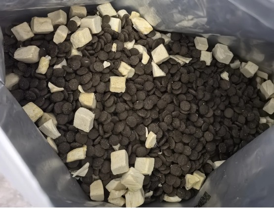 有鱼海陆臻选猫粮怎么样？